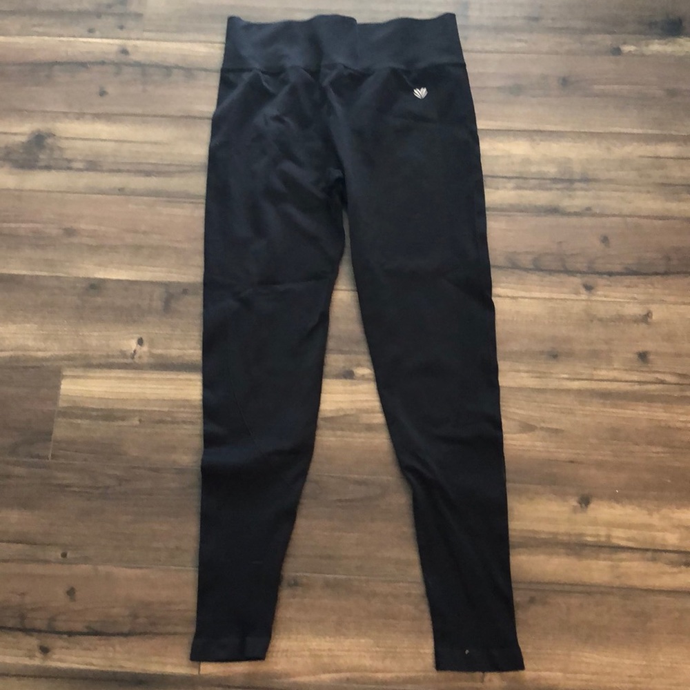 Seamless F21 workout tights